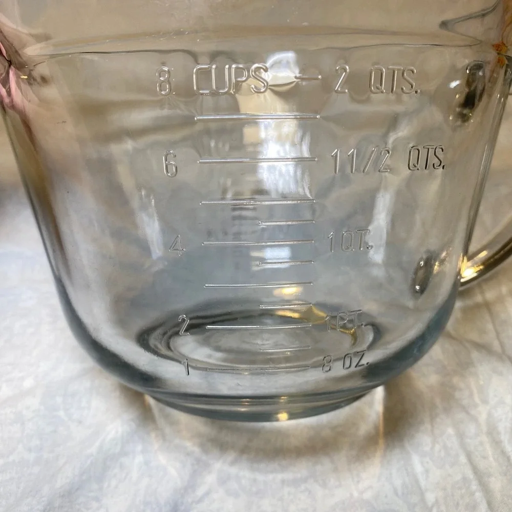 Vintage Anchor Hocking 2 Qt 8 Cup Glass Batter Bowl Measuring Mixing Bowl USA